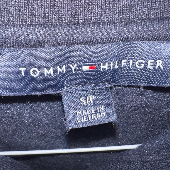 tommy hilfiger quarter zip - Picture 2 of 2